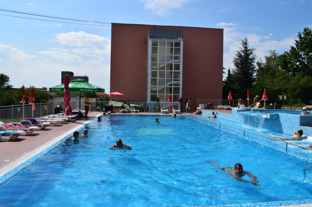 Балнеохотел "Гергана" Hisarja Exterior foto